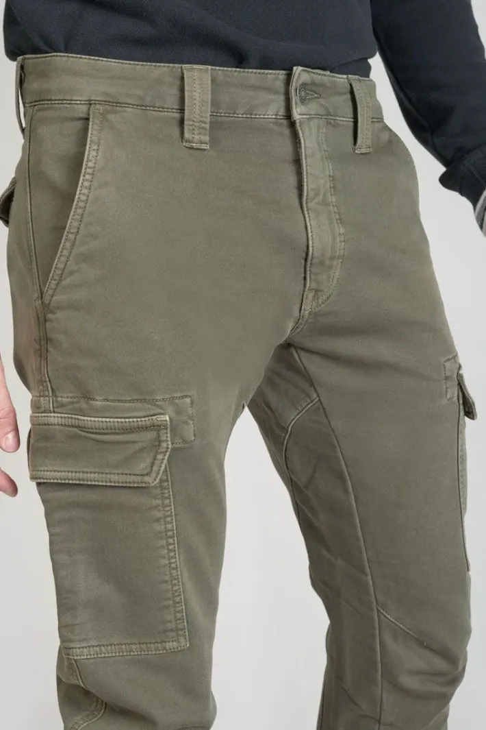Le Temps des Cerises Koge Army Jogg Tapered Arque Kaki Aloe Best