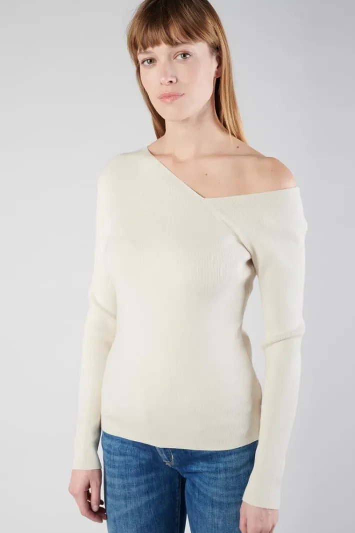 Le Temps des Cerises Pull Lina Asymetrique Sable Sand Cheap