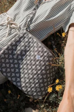 Le Temps des Cerises Sac A Bandouliere Lauri Gris A Motif Floral Grey New