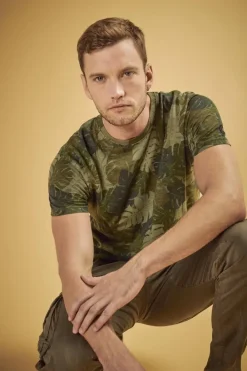 Le Temps des Cerises T-Shirt Jung A Motif Jungle Kaki Leaf Cheap